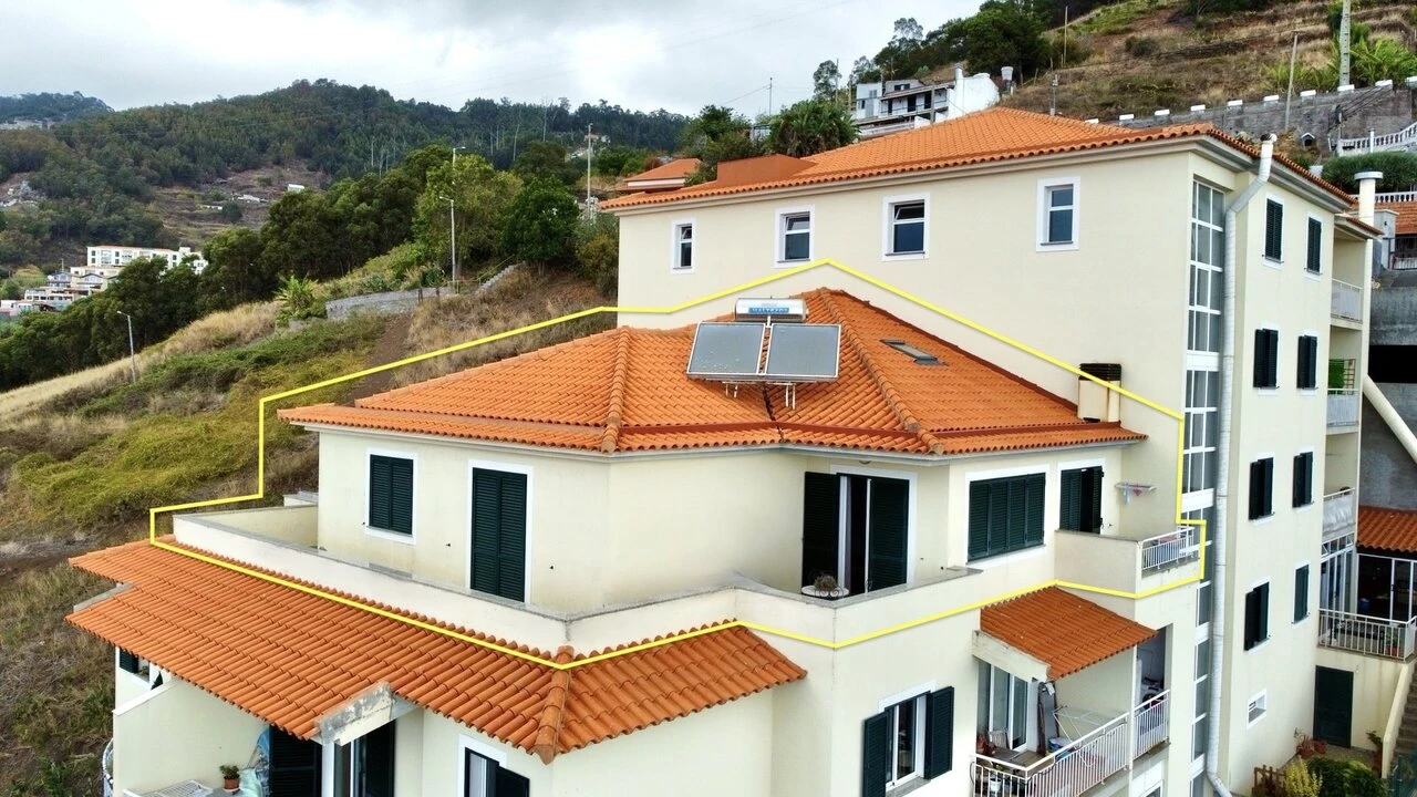 Apartamento T3 para Venda em Caniço Foto 1
