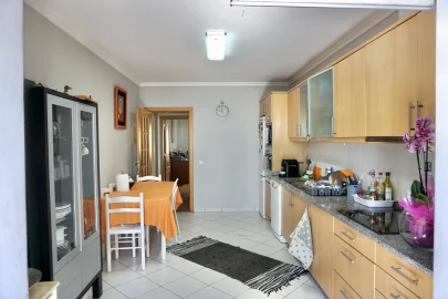 Apartamento T3 para Venda em Caniço