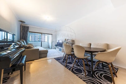 Apartamento T2 para Venda em Póvoa de Santa Iria e Forte da Casa