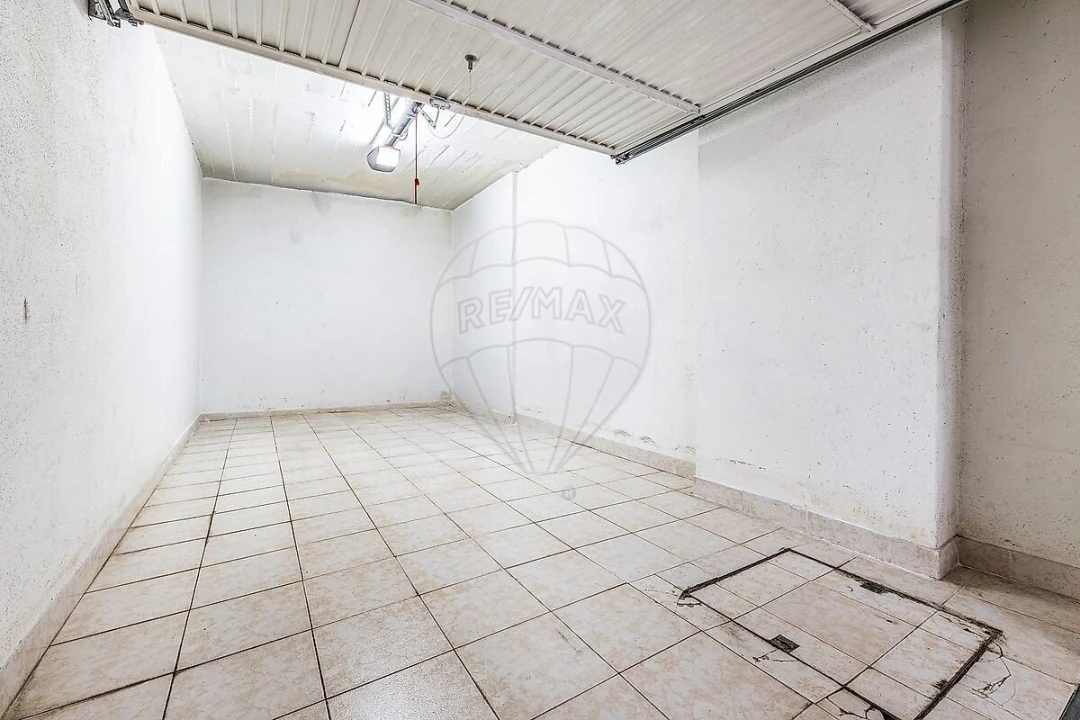 Apartamento T2 para Venda em Póvoa de Santa Iria e Forte da Casa Foto 28