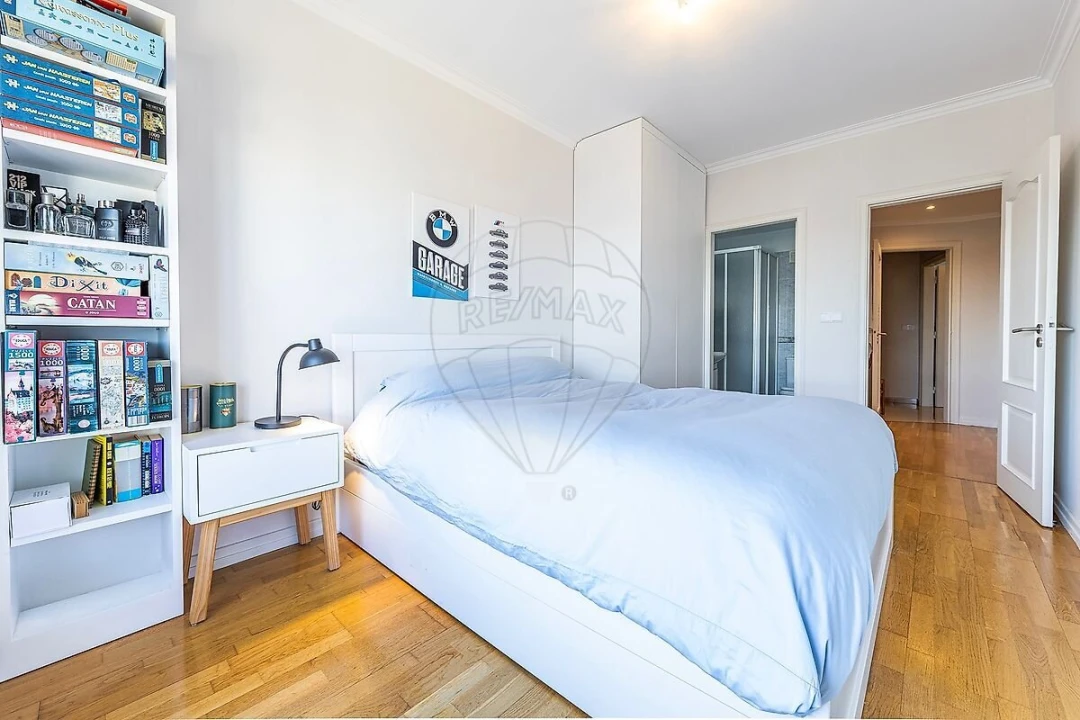 Apartamento T2 para Venda em Póvoa de Santa Iria e Forte da Casa Foto 24