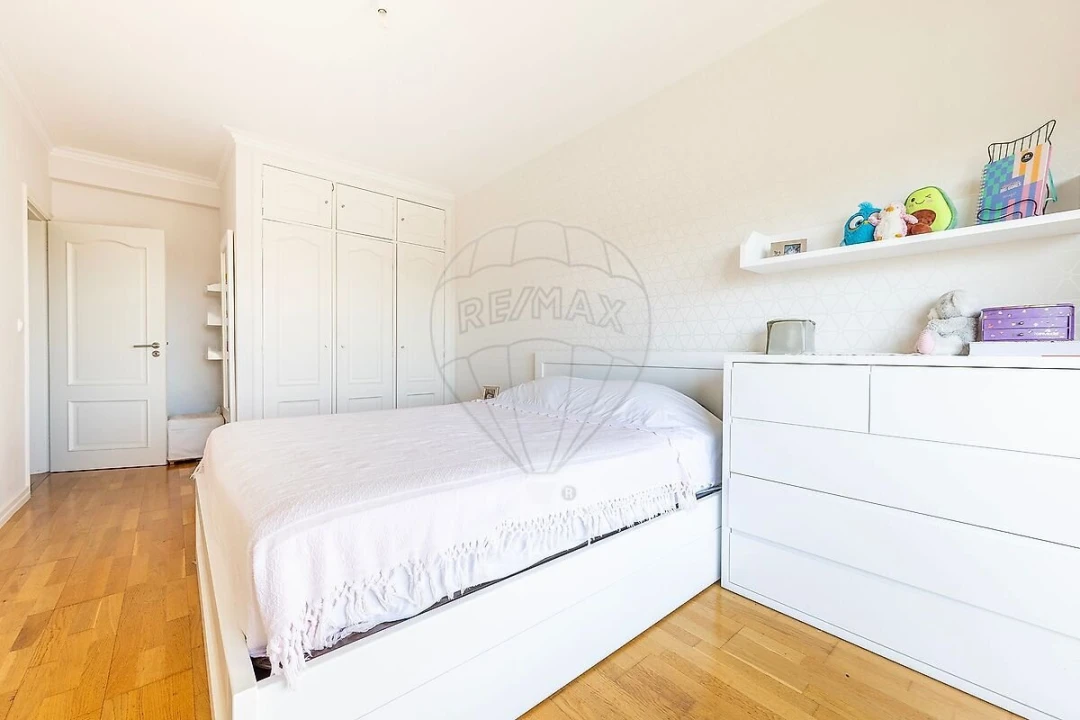 Apartamento T2 para Venda em Póvoa de Santa Iria e Forte da Casa Foto 20