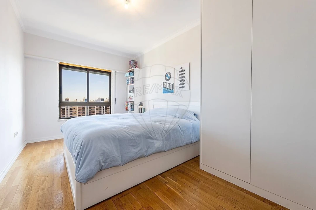 Apartamento T2 para Venda em Póvoa de Santa Iria e Forte da Casa Foto 23