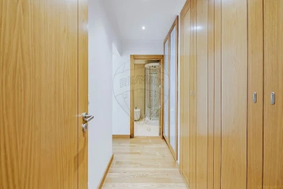 Apartamento T4 para Venda em Alfragide