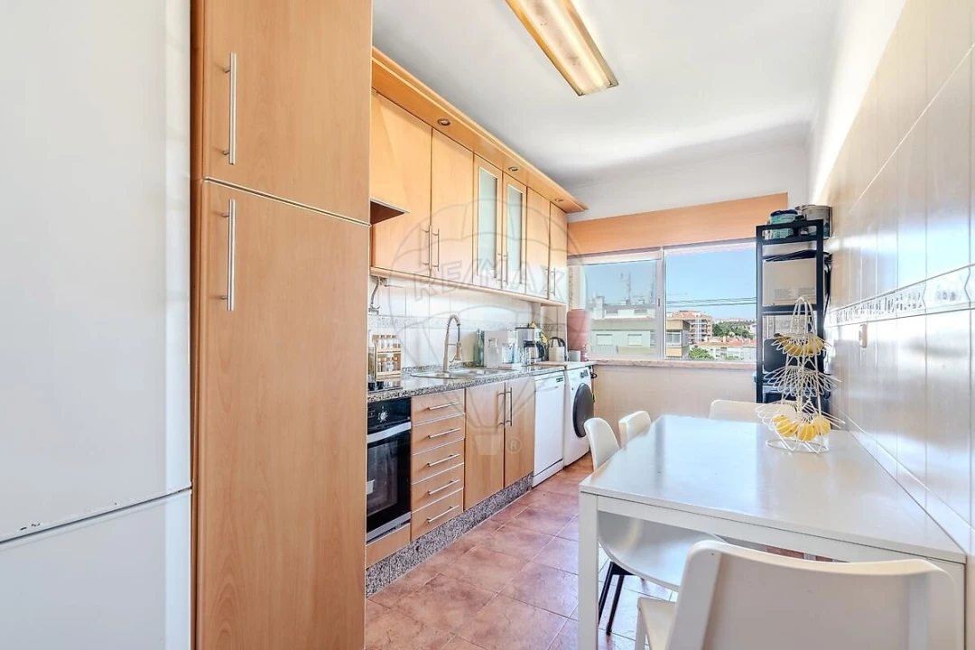 Apartamento T2 para Venda em Mina de Água Foto 9