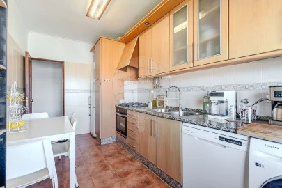 Apartamento T2 para Venda em Mina de Água