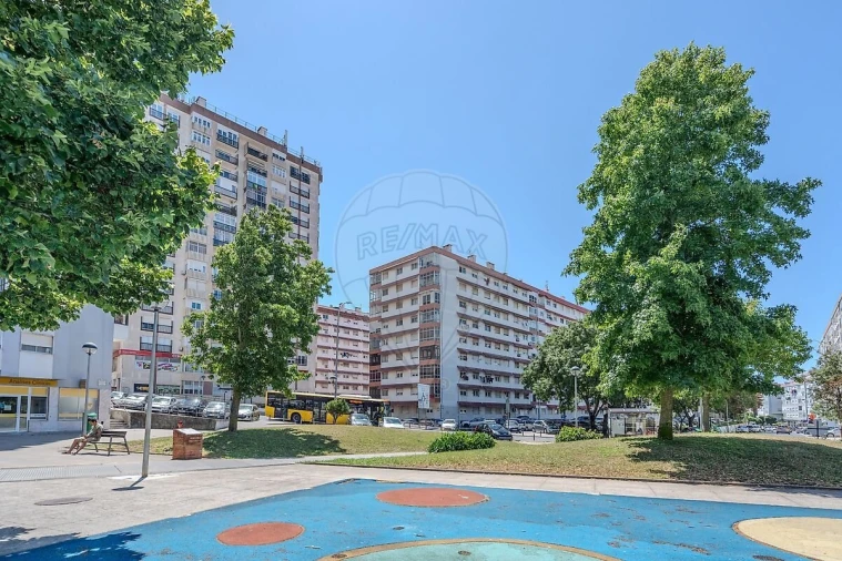 Apartamento T2 para Venda em Mina de Água Foto 24