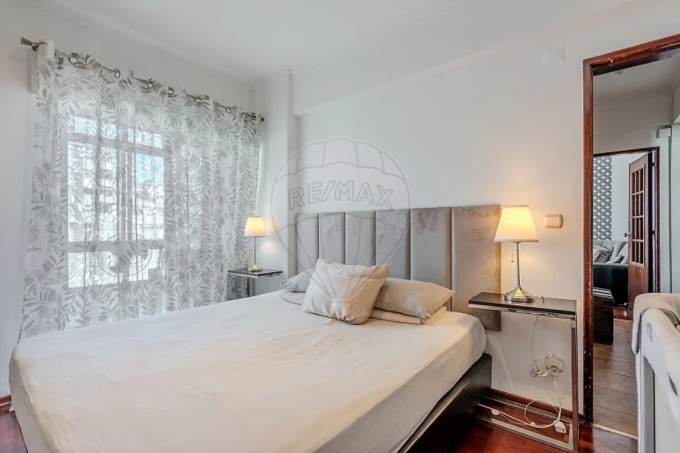 Apartamento T2 para Venda em Mina de Água Foto 4