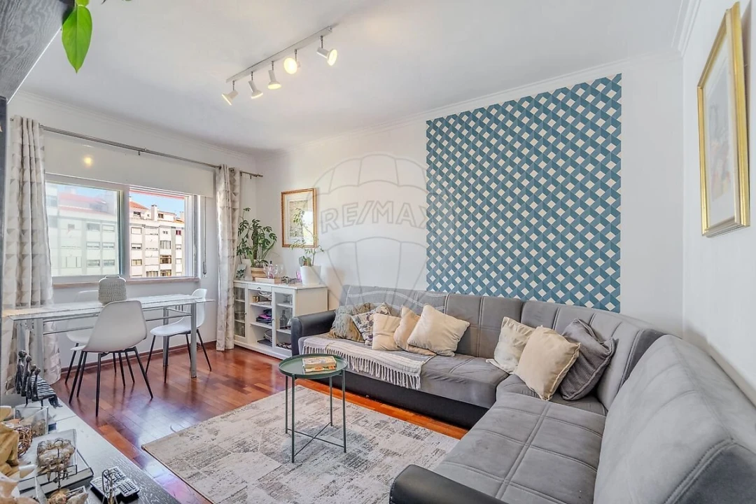 Apartamento T2 para Venda em Mina de Água Foto 1