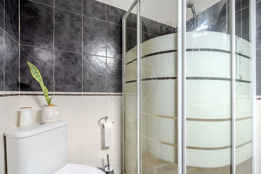 Apartamento T2 para Venda em Mina de Água Foto 19