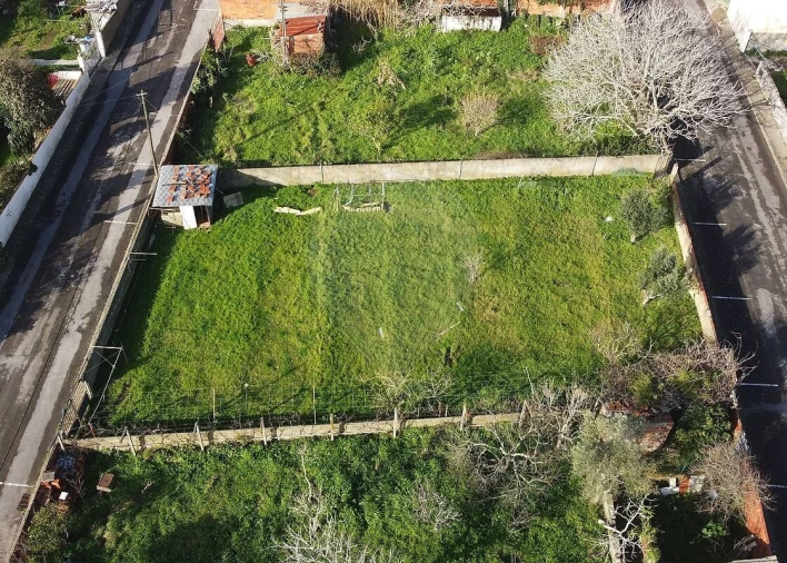 Terreno para Venda em Cacém e São Marcos Foto 2