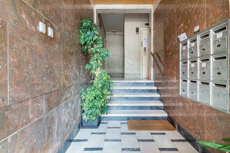 Apartamento T3 para Venda em Oeiras e São Julião da Barra, Paço de Arcos e Caxias Foto 12