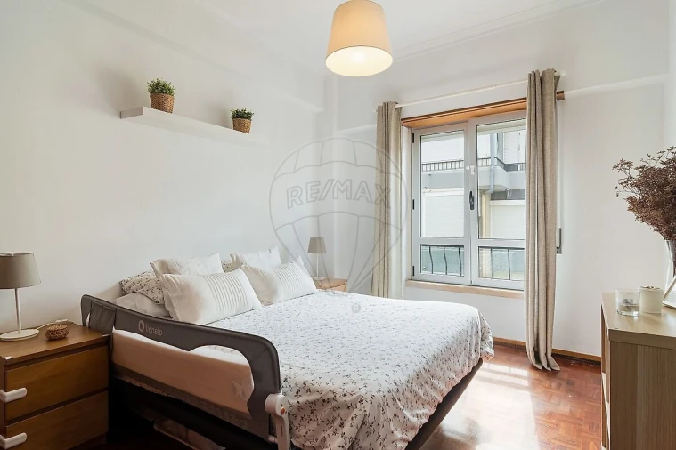 Apartamento T3 para Venda em Oeiras e São Julião da Barra, Paço de Arcos e Caxias Foto 7