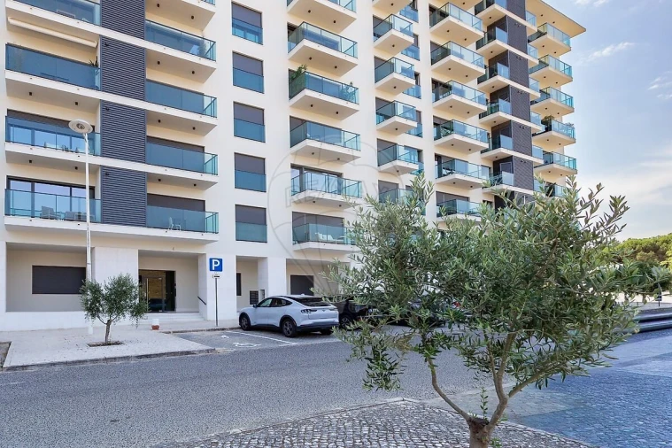 Apartamento T2 para Venda em Lumiar Foto 46