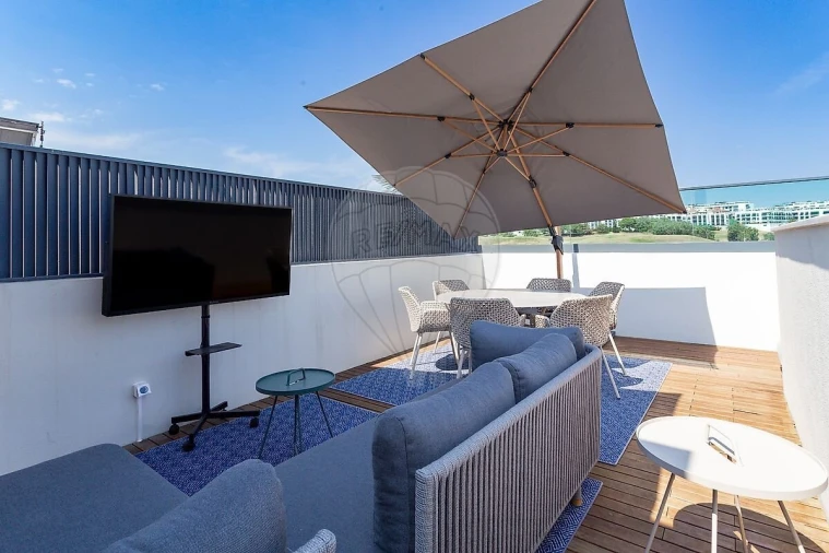 Apartamento T2 para Venda em Lumiar Foto 6