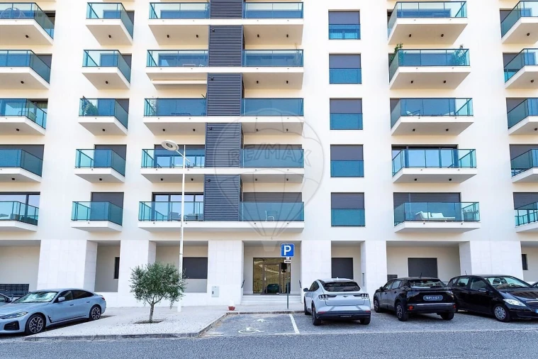 Apartamento T2 para Venda em Lumiar Foto 45
