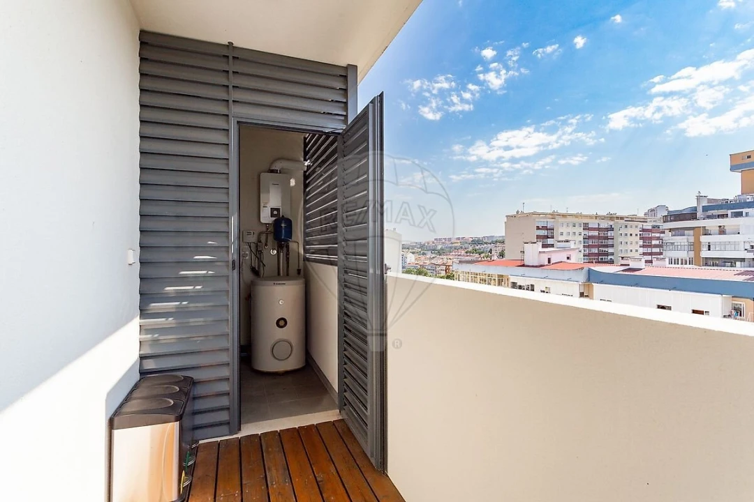 Apartamento T2 para Venda em Lumiar Foto 20
