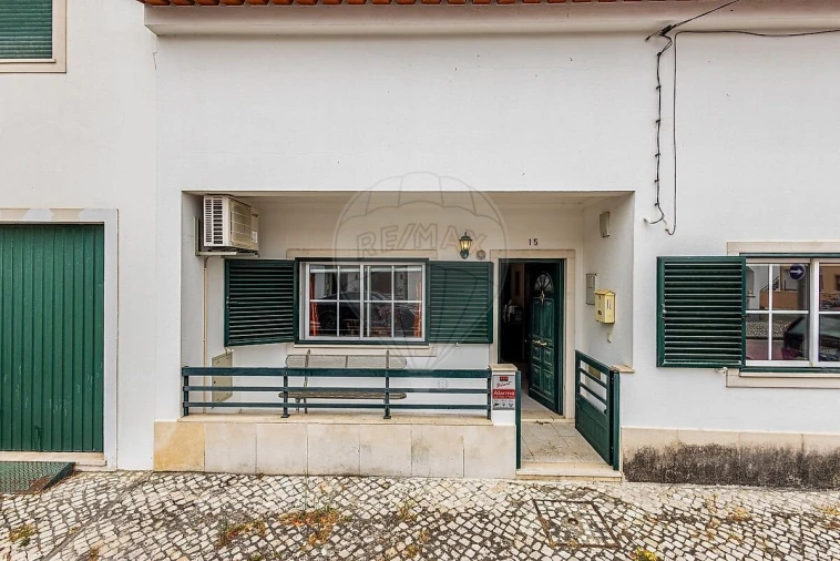 Moradia T1 para Venda em Benavente Foto 2