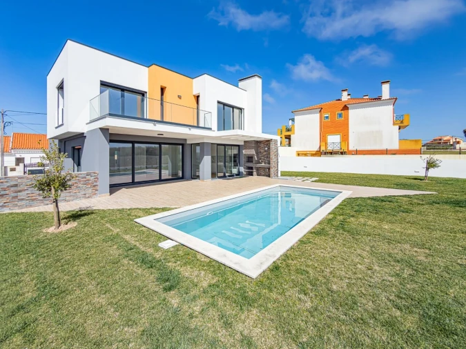 Moradia T4 para Venda em Ericeira Foto 31