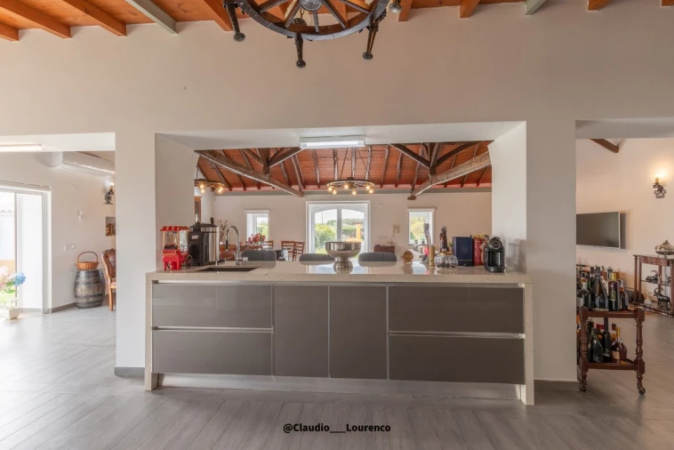 Moradia T5 para Venda em Ericeira Foto 16