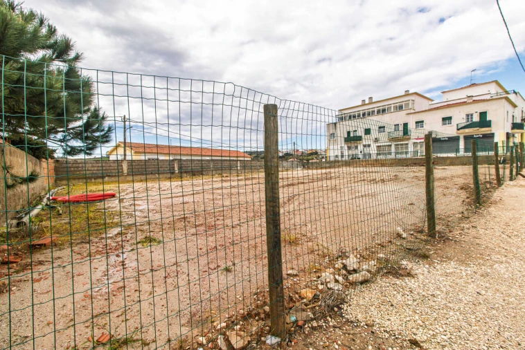 Terreno para Venda em Ericeira Foto 2