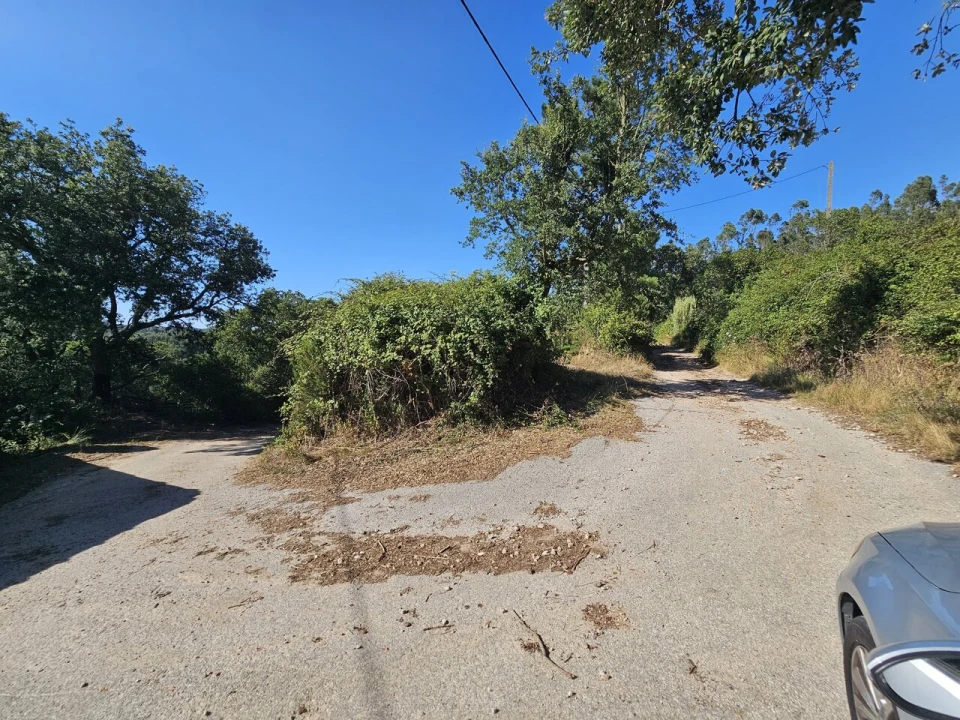 Terreno para Venda em Venda do Pinheiro e Santo Estêvão das Galés Foto 2