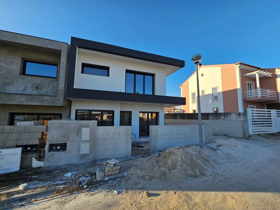 Moradia T3 para Venda em Ericeira Foto 5