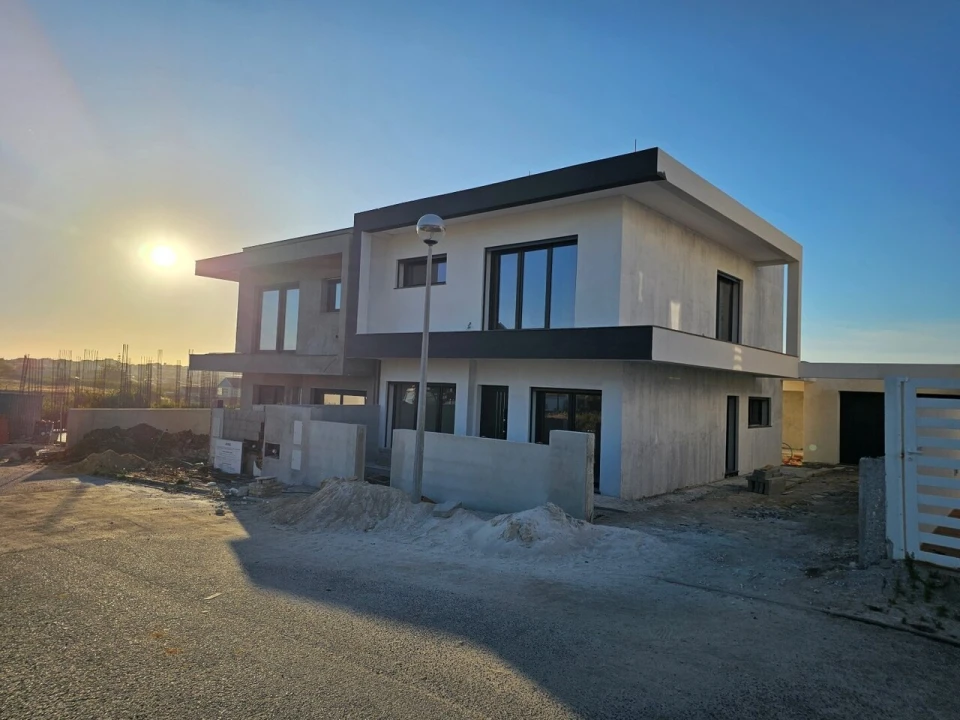 Moradia T3 para Venda em Ericeira Foto 21