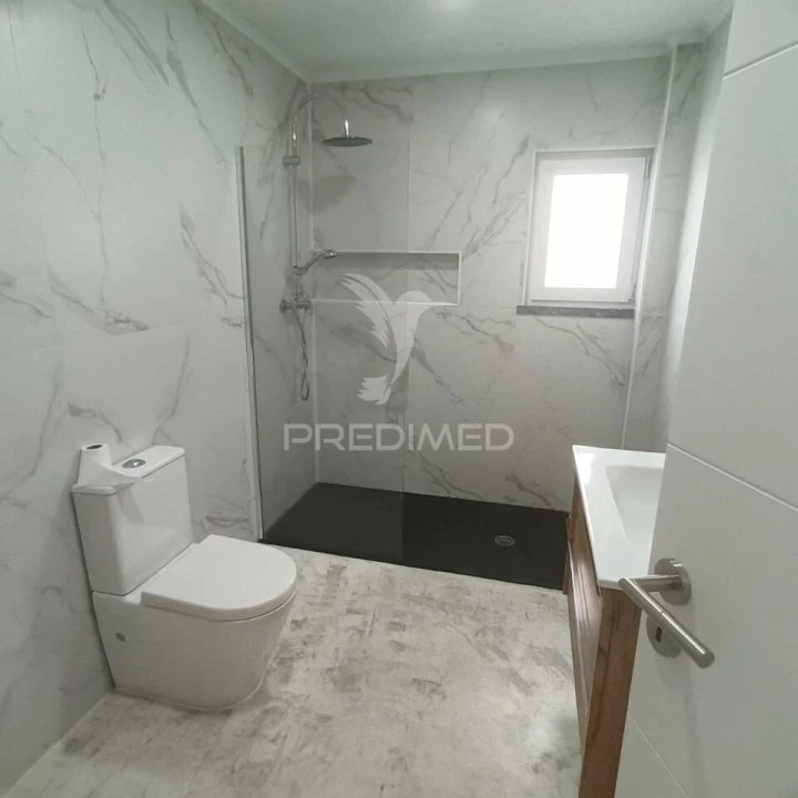 Moradia T3 para Venda em Fernao Ferro Foto 19