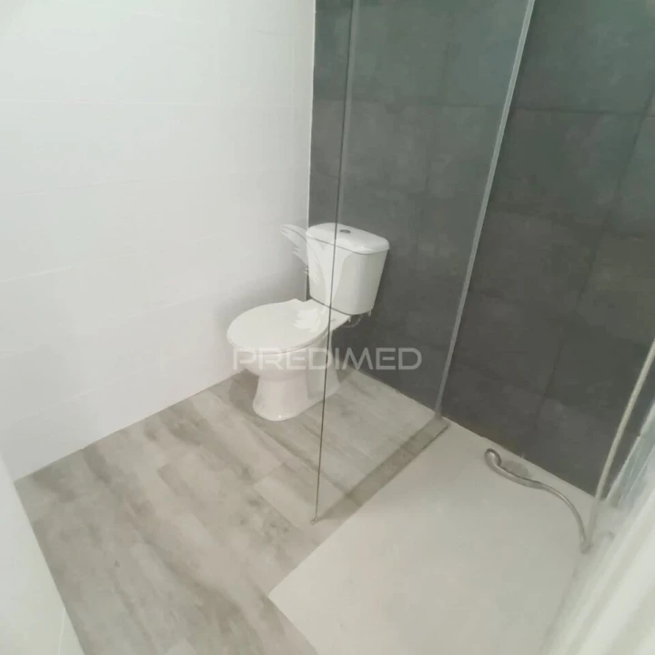 Moradia T3 para Venda em Fernao Ferro Foto 16