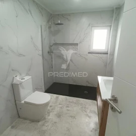 Moradia T3 para Venda em Fernao Ferro