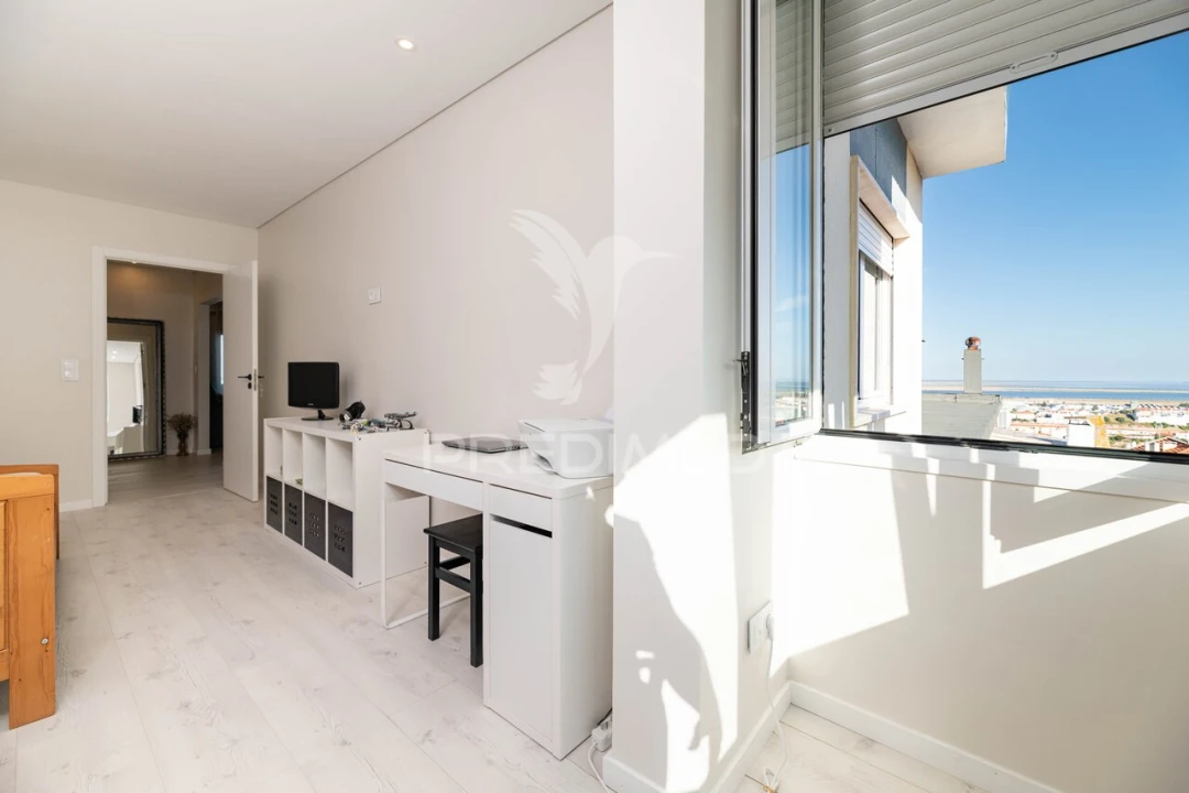 Apartamento T2 para Venda em Alverca do Ribatejo e Sobralinho Foto 22