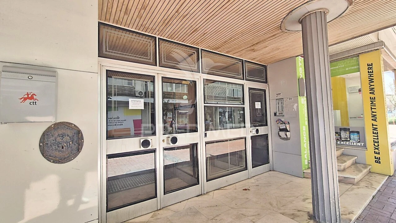 Apartamento T1 para Venda em Venteira Foto 12
