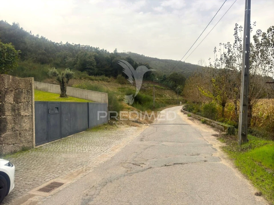 Terreno para Venda em Sande São Lourenço e Balazar Foto 11