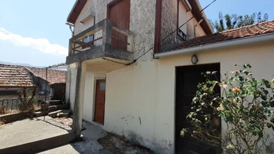 Moradia T5 para Venda em São Cipriano