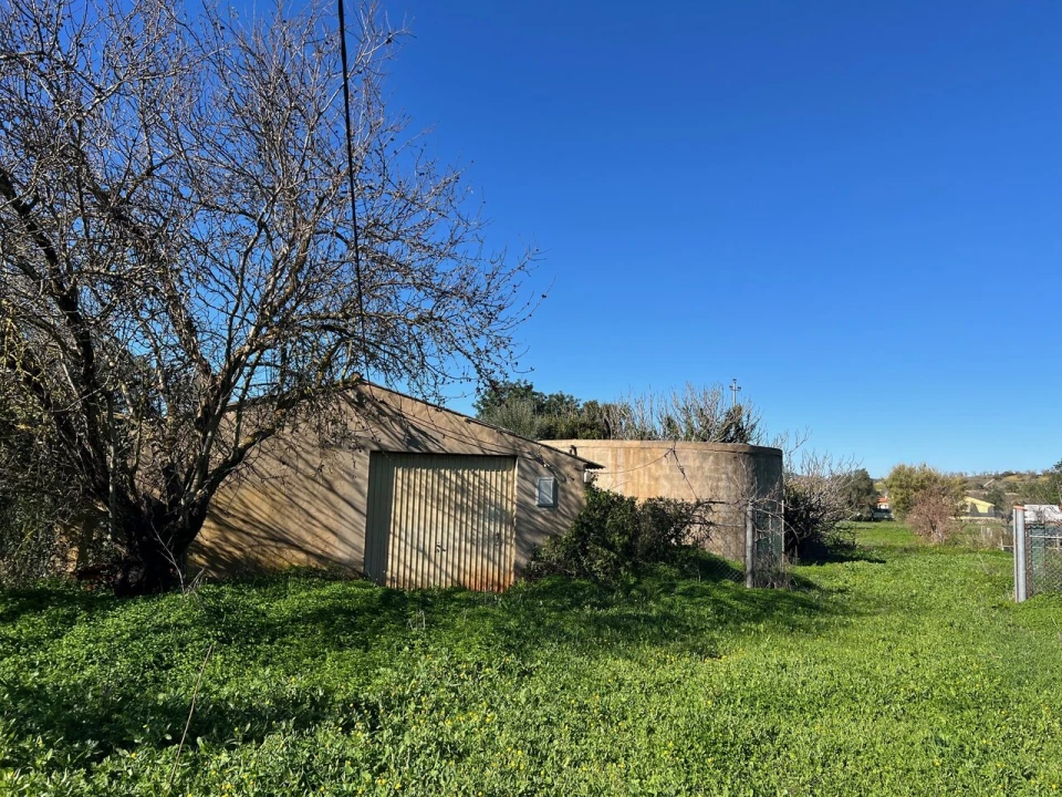 Terreno para Venda em Paderne Foto 1