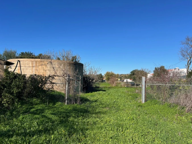 Terreno para Venda em Paderne Foto 2