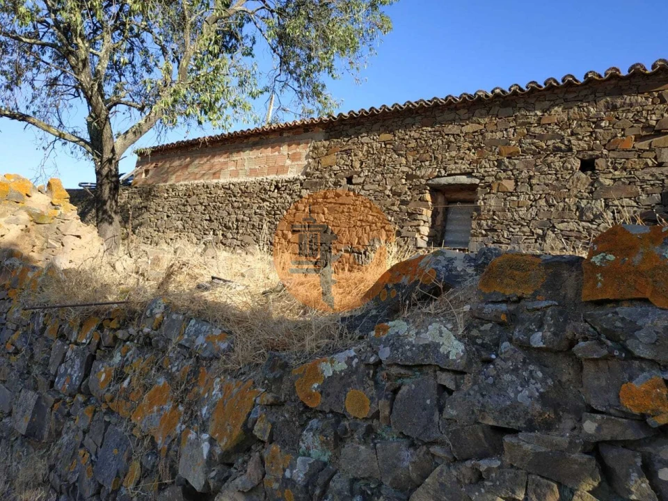 Terreno para Venda em Odeleite Foto 7