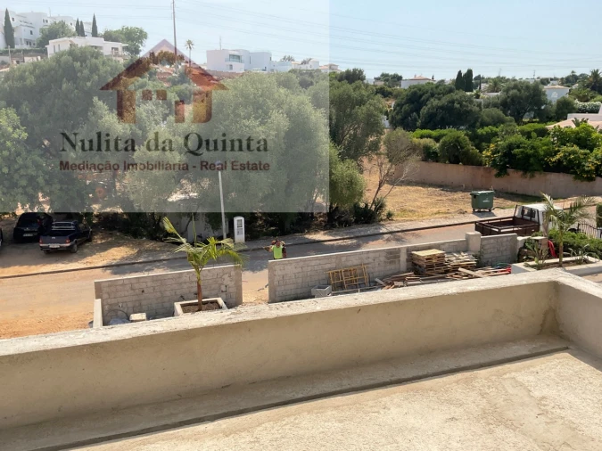 Moradia T3 para Venda em Albufeira e Olhos de Água Foto 36