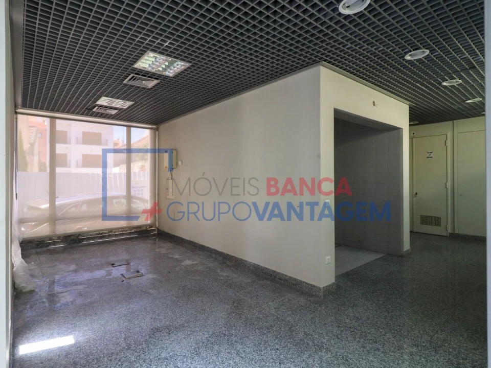 Loja para Venda em Malveira e São Miguel de Alcainça Foto 16