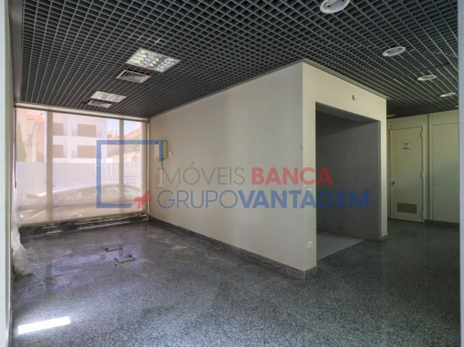 Loja para Venda em Malveira e São Miguel de Alcainça Foto 16