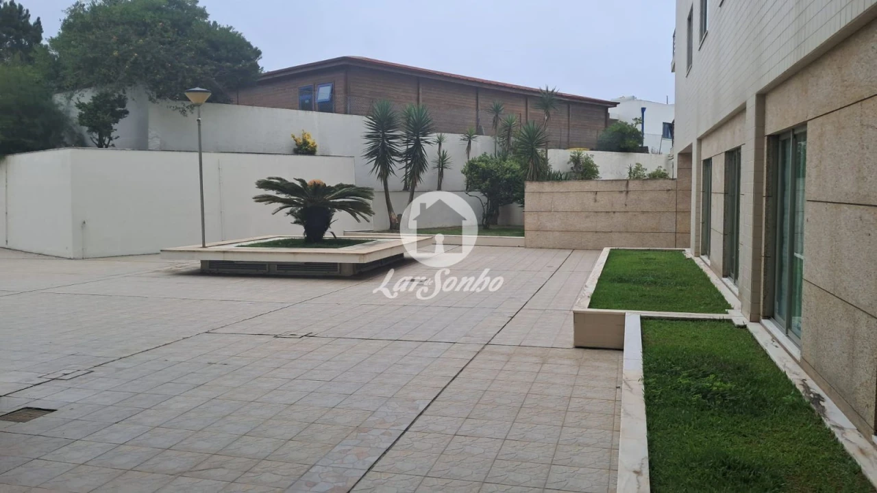 Apartamento T2 para Arrendamento em Canidelo Foto 25