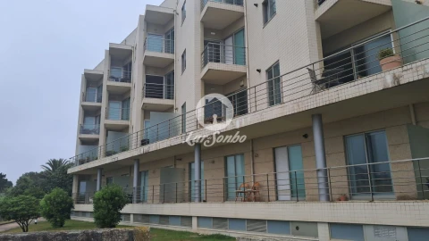 Apartamento T2 para Arrendamento em Canidelo