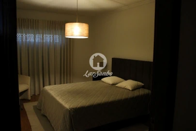 Apartamento T2 para Arrendamento em Canidelo