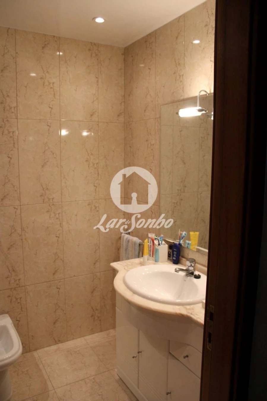 Apartamento T2 para Arrendamento em Canidelo Foto 17