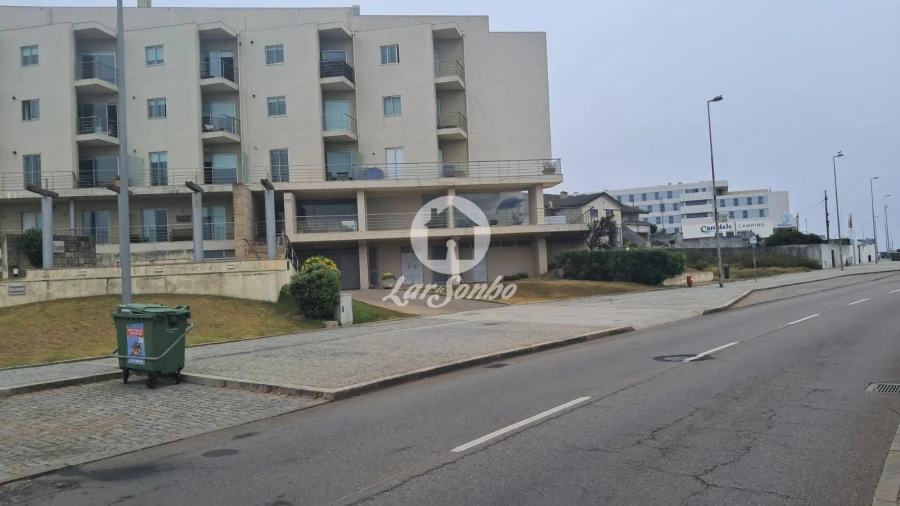 Apartamento T2 para Arrendamento em Canidelo Foto 22