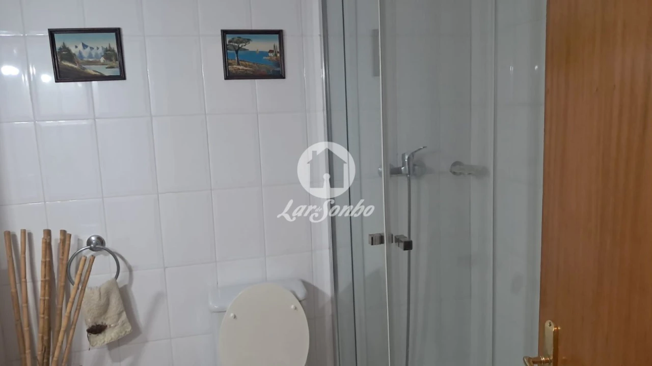 Apartamento T3 para Venda em Rio Tinto Foto 16