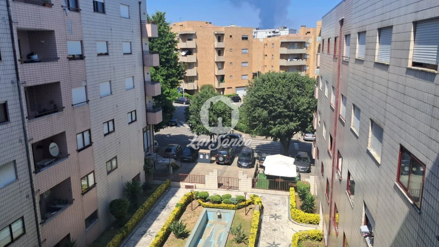 Apartamento T3 para Venda em Rio Tinto Foto 32