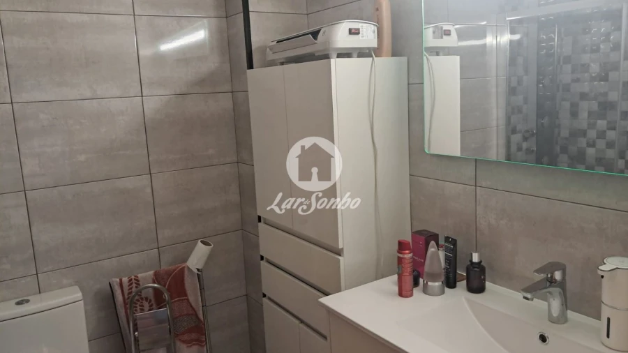 Apartamento T3 para Venda em Rio Tinto Foto 23