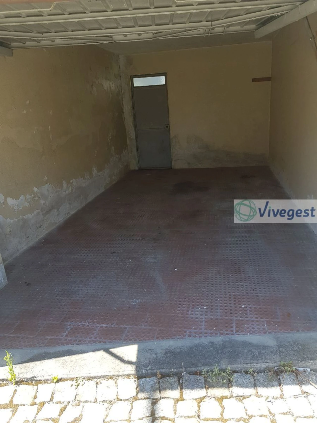 Negócio para Arrendamento em Nogueira e Silva Escura Foto 2